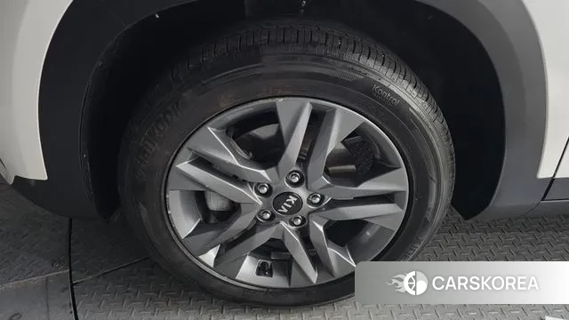 Kia Seltos id 3651239 из Кореи 15