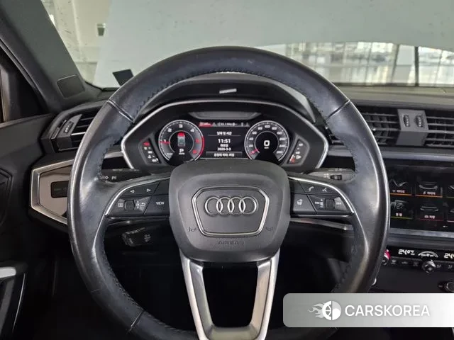 Audi Q3 (F3) id 3788887 из Кореи 11