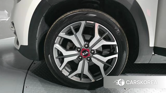 Kia Seltos id 4446866 из Кореи 15