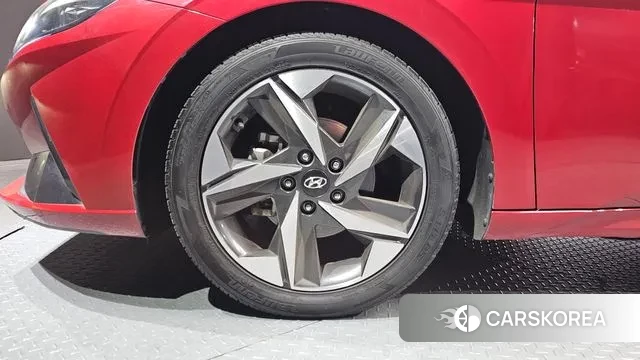 Hyundai Avante (CN7) id 3598112 из Кореи 15