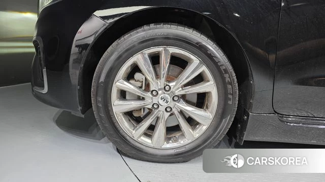 Kia The New Carnival id 4557827 из Кореи 28
