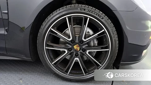 Porsche Panamera (971) id 3428801 из Кореи 15