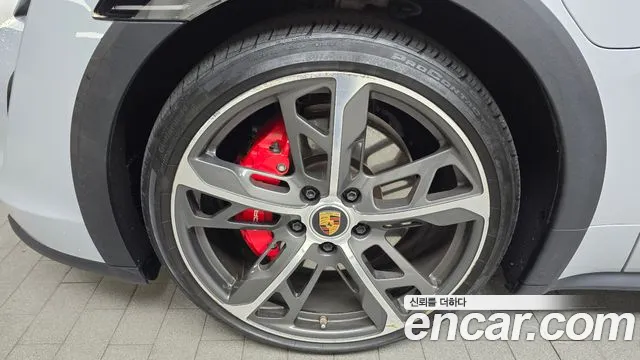 Porsche Taycan id 2816503 из Кореи 15