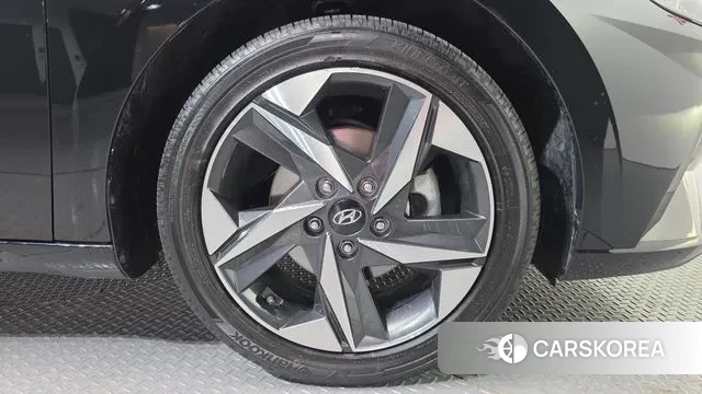 Hyundai Avante (CN7) id 3620728 из Кореи 15