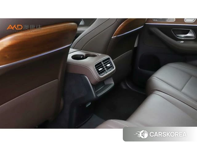 Mercedes-Benz GLE PHEV 2023 Черный из Китая, фото 5
