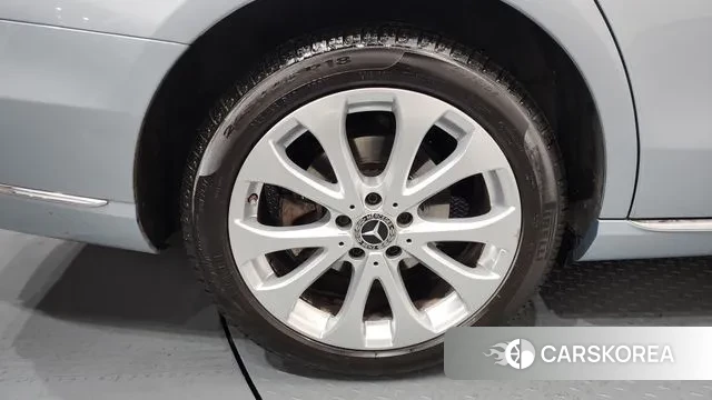 Mercedes-Benz E-Class W213 id 3469990 из Кореи 15