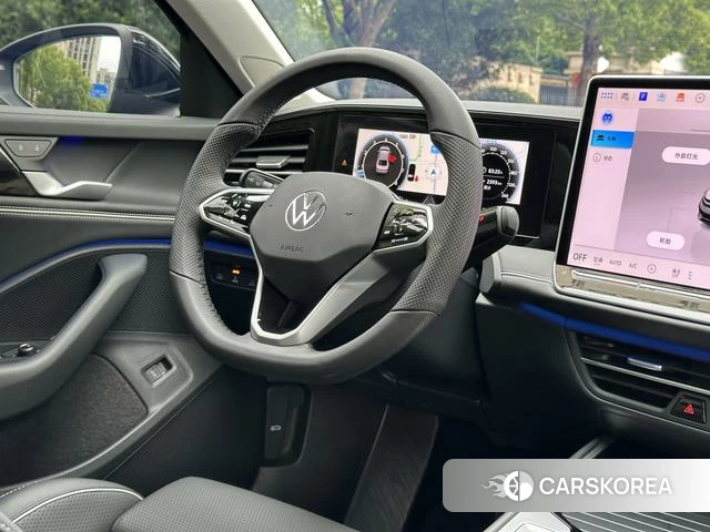 Volkswagen Magotan id 4290972 из Китая 13