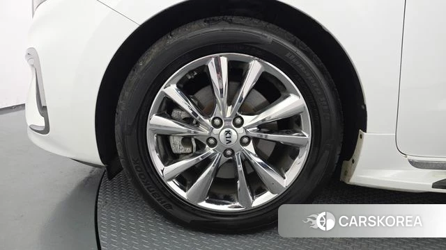 Kia The New Carnival id 4310864 из Кореи 30