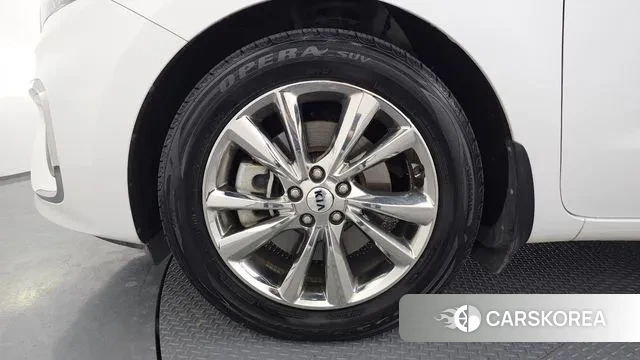 Kia The New Carnival id 3552202 из Кореи 15