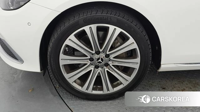 Mercedes-Benz E-Class W213 id 4523864 из Кореи 28