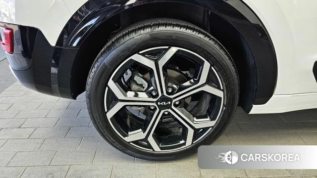 Kia Di Ol Nu Niro id 4222946 из Кореи 30