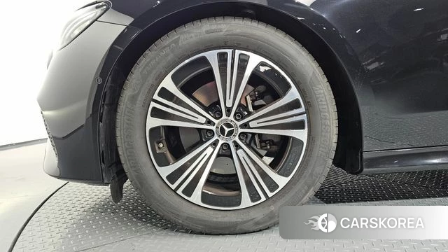 Mercedes-Benz E-Class W214 id 4853542 из Кореи 29