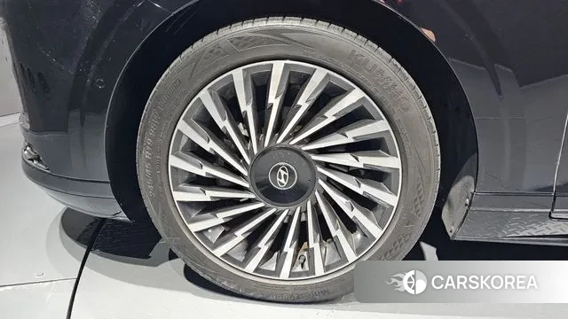 Hyundai Grandeur Hybrid (GN7) id 3158936 из Кореи 15