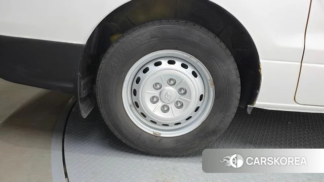 Hyundai The New Grand Starex id 4594430 из Кореи 15