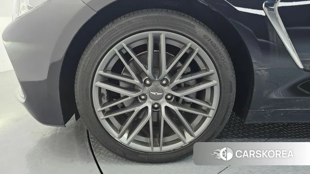Genesis G70 id 4530894 из Кореи 27
