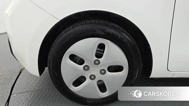 Kia The New Kia Ray id 4835232 из Кореи 26