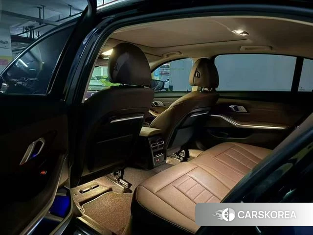 BMW 3 series 2021 Черный из Китая, фото 5