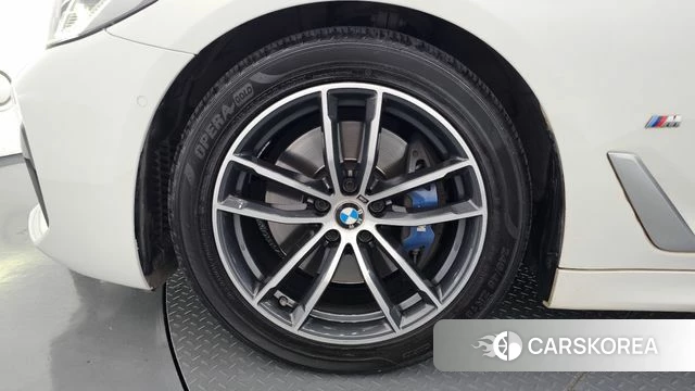 BMW 5 Series (G30) id 4410149 из Кореи 29