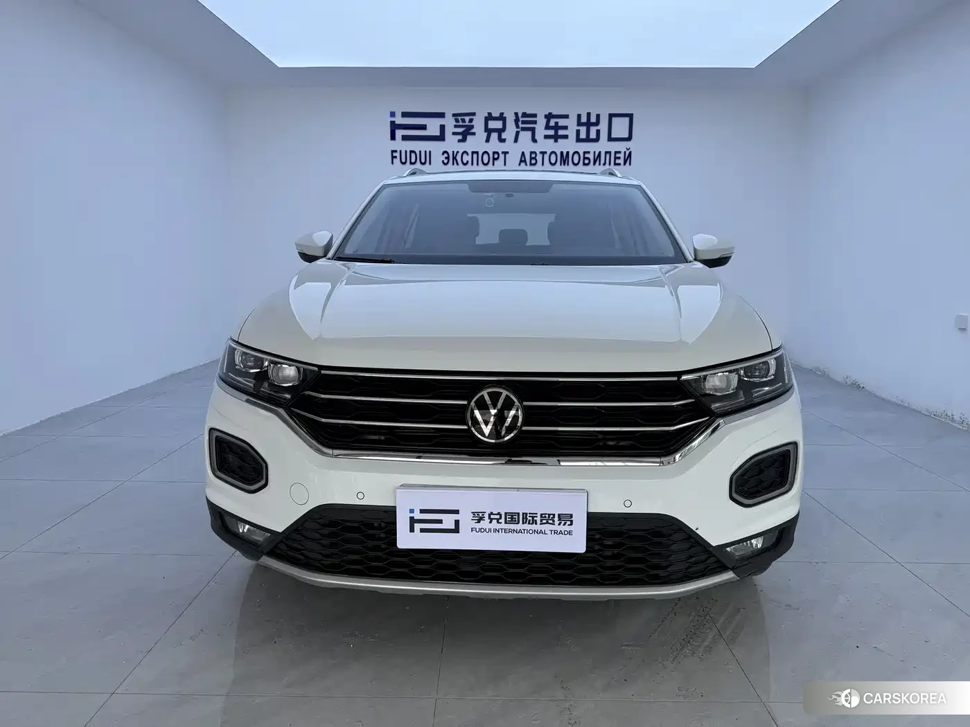 Volkswagen T-Roc id 4601100 из Китая 16
