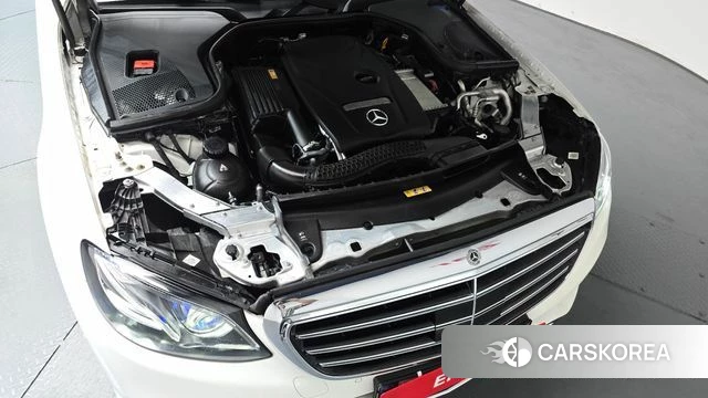 Mercedes-Benz E-Class W213 id 4232149 из Кореи 28