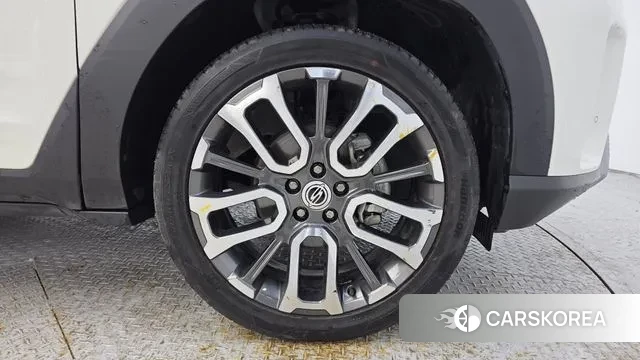 Ssangyong Torres id 3752035 из Кореи 15