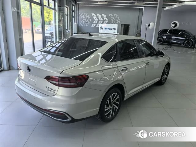 Volkswagen Lavida id 4307689 из Китая 10