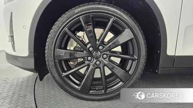 Polestar Polestar 2 id 3675736 из Кореи 15