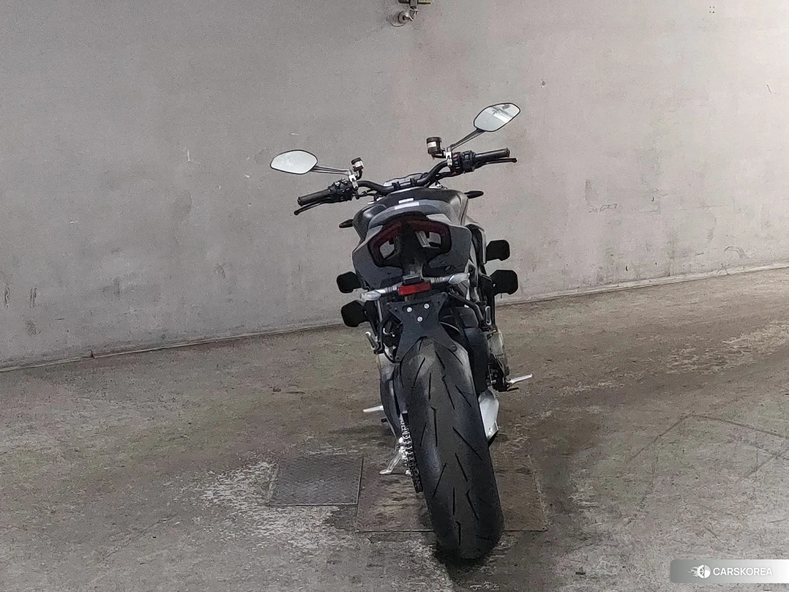 Ducati STREETFIGHTER V4 S 2024 из Японии