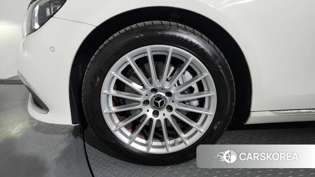 Mercedes-Benz E-Class W213 id 4524750 из Кореи 31