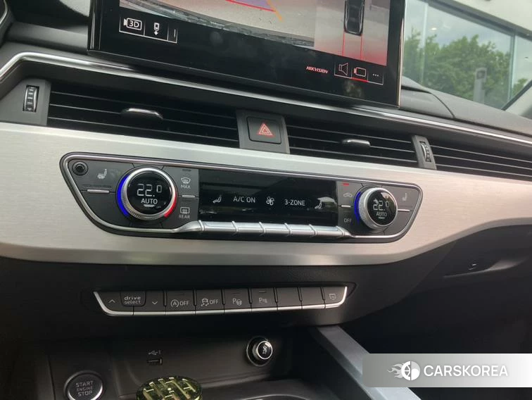 Audi A4L 2021 Темно-серый из Китая, фото 6