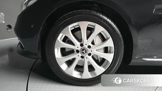 Mercedes-Benz E-Class W213 id 4652227 из Кореи 15