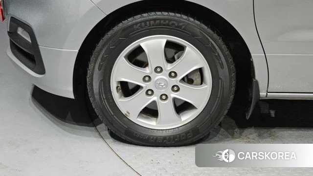 Hyundai The New Grand Starex id 3861777 из Кореи 15