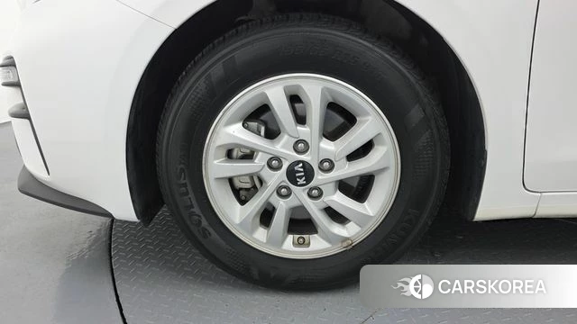 Kia Come New K3 id 3893551 из Кореи 15