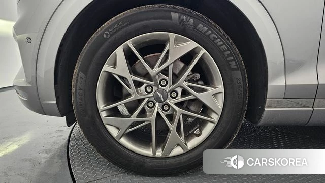 Genesis GV70 id 3935767 из Кореи 15