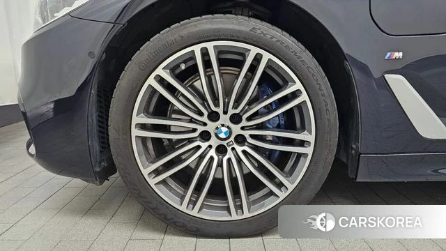 BMW 5 Series (G30) id 4647140 из Кореи 27