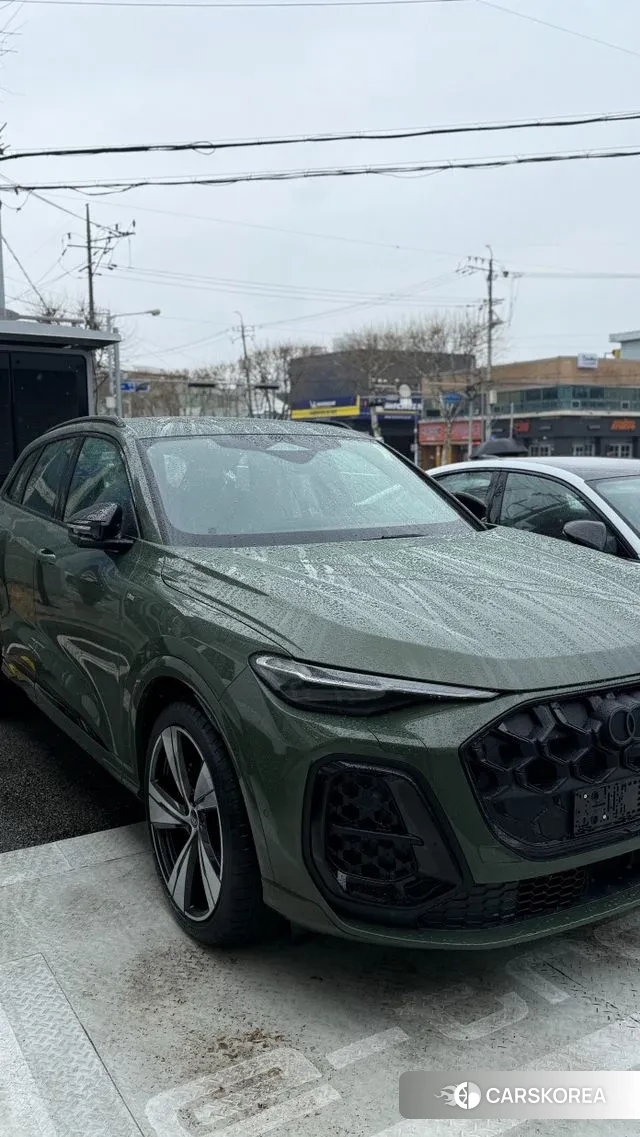 Audi Q5 (80A) 2025 Черный из Кореи, фото 5