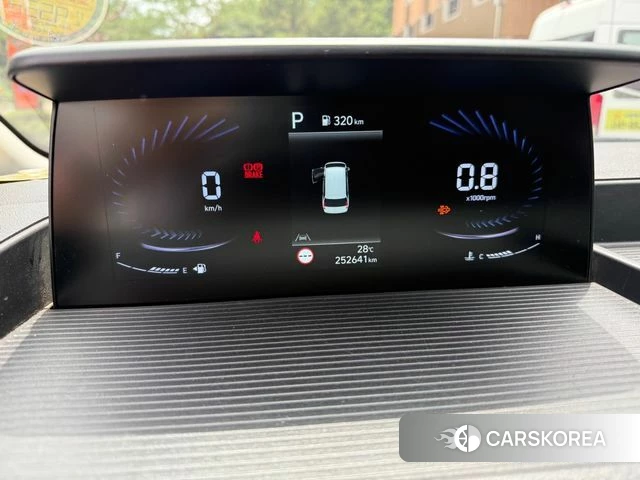 Hyundai Staria 2021 Белый из Кореи, фото 6