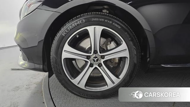 Mercedes-Benz E-Class W213 id 3942770 из Кореи 15