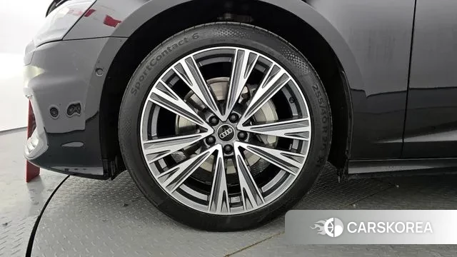 Audi A6 (C8) id 3670582 из Кореи 15