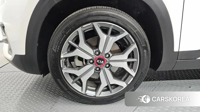 Kia Seltos id 4434864 из Кореи 28
