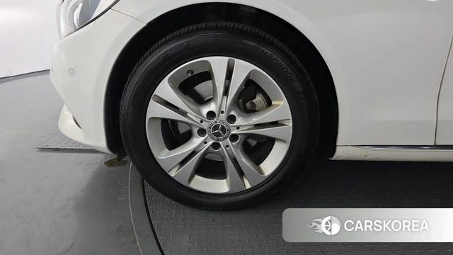 Mercedes-Benz C-Class W205 id 3886485 из Кореи 15