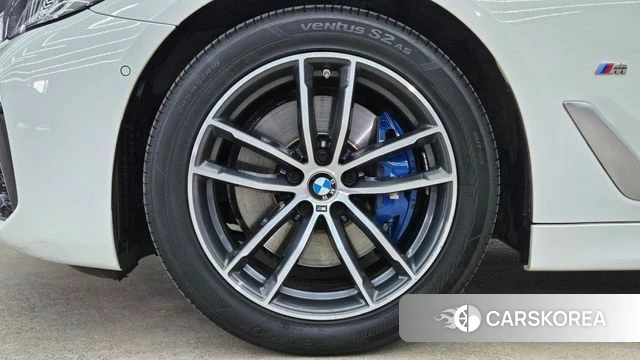 BMW 5 Series (G30) id 4331018 из Кореи 15