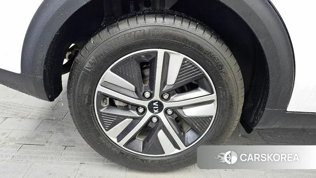 Kia The New Niro id 4573666 из Кореи 15
