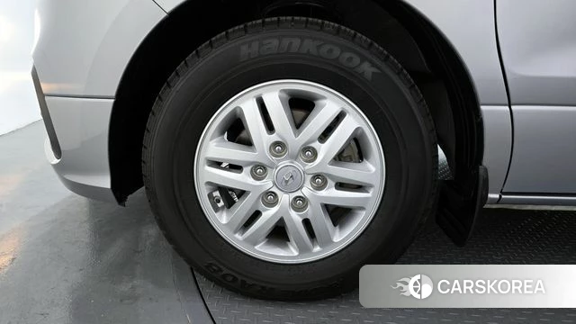 Hyundai The New Grand Starex id 4362295 из Кореи 25