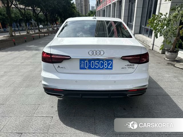 Audi A4L 2022 Белый из Китая, фото 5
