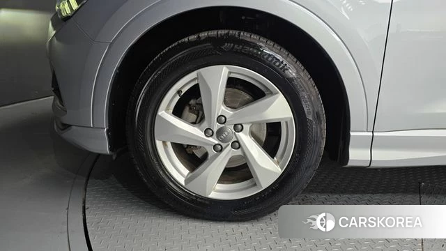 Audi Q3 (F3) id 4535766 из Кореи 28