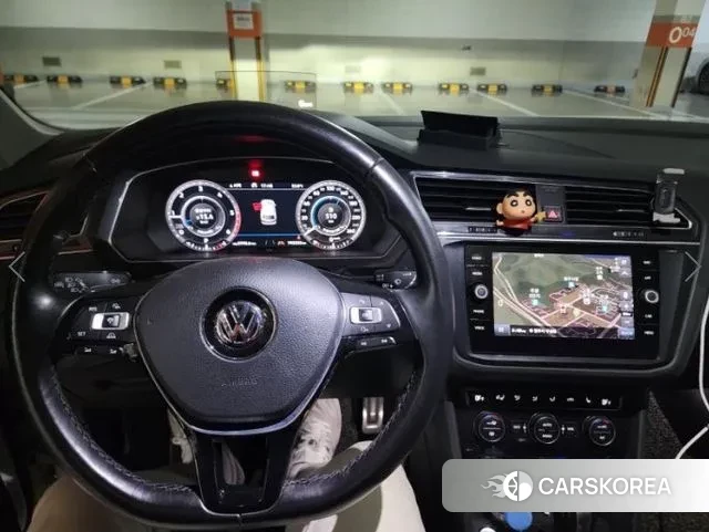 Volkswagen Tiguan second Generation 2018 Белый из Кореи, фото 5
