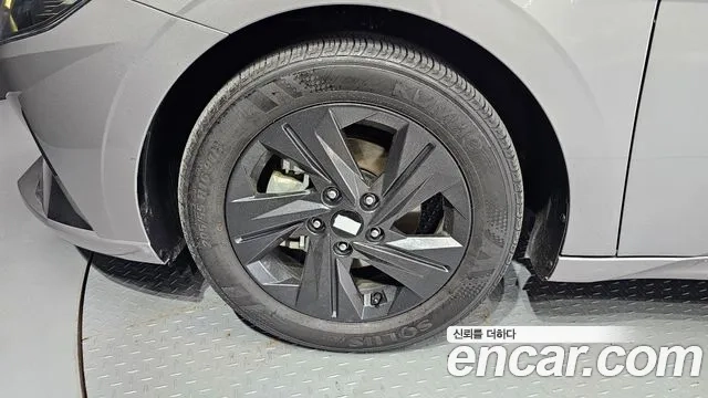 Hyundai Avante Hybrid (CN7) id 2911078 из Кореи 15