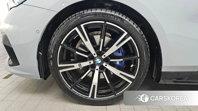 BMW 5 Series (G60) id 3952593 из Кореи 15