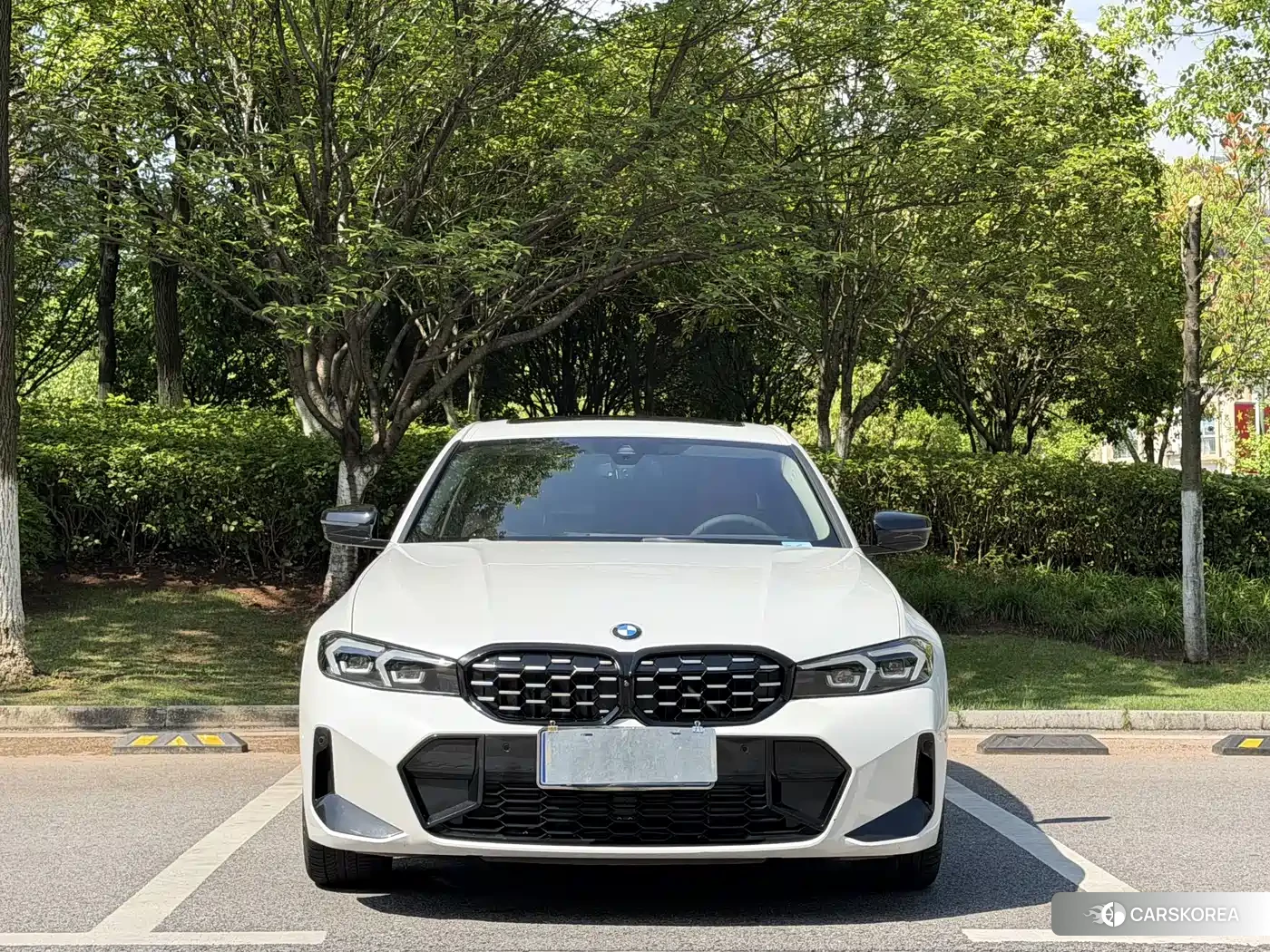 BMW 3 series 2024 Белый из Китая, фото 5
